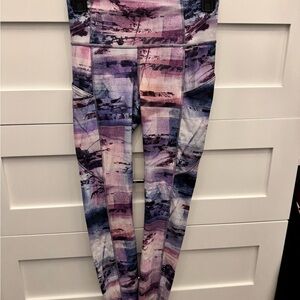 Lululemon Fast and Free Purple Pink Sunset size 4, 21” leggings